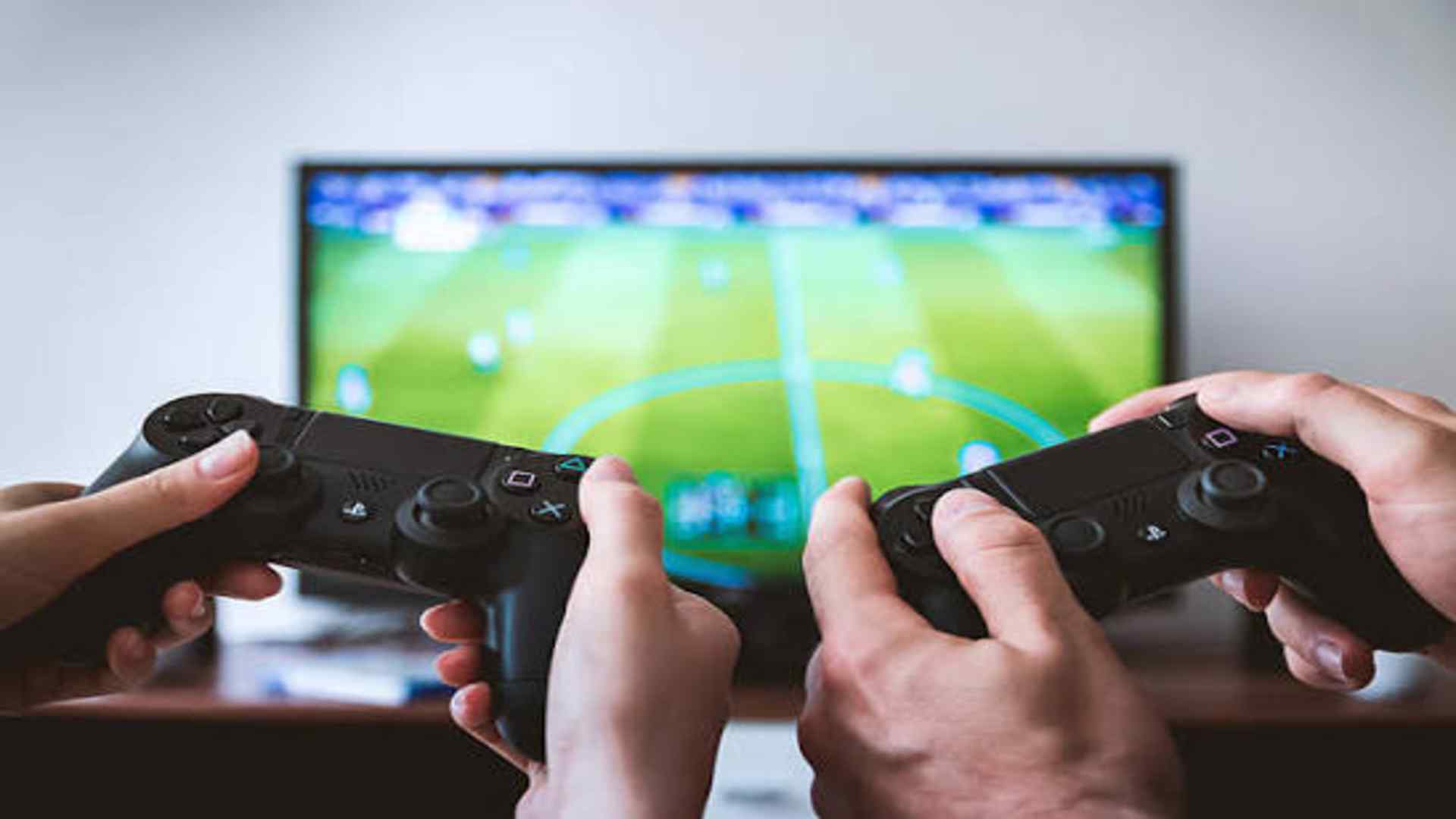 How Game Soundtracks Define the Nostalgia of Football Culture